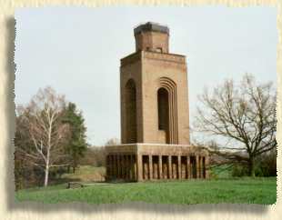 Bismarckturm in Burg von der Sdseite gesehen